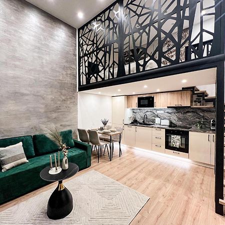 Opera Z39 Suite Budapest Exterior photo