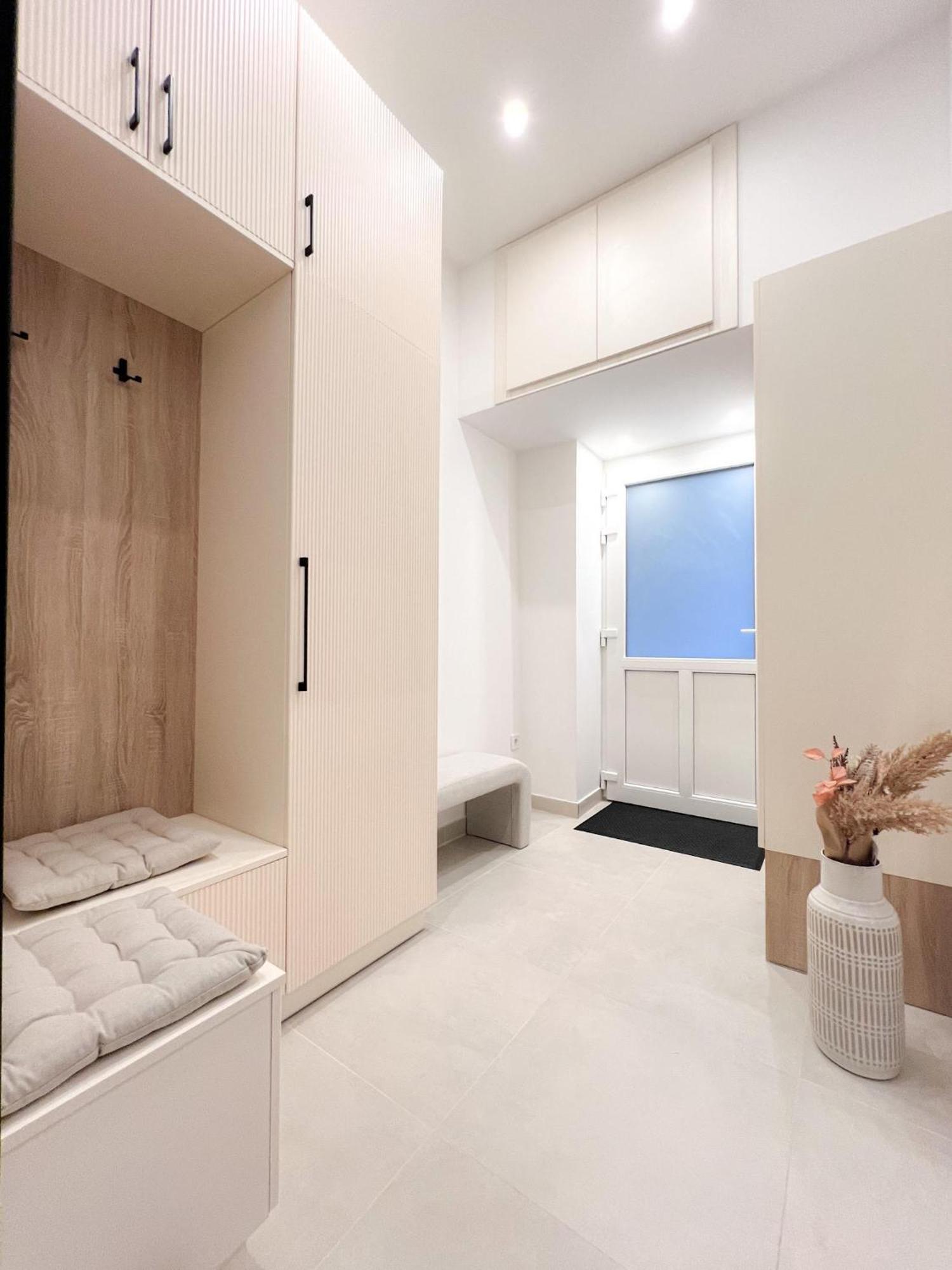 Opera Z39 Suite Budapest Exterior photo
